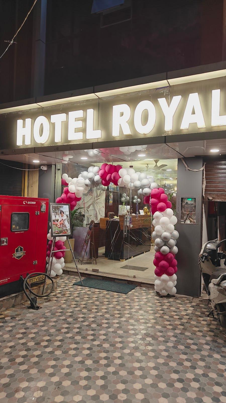 Hotel Royal Plaza – photo 1