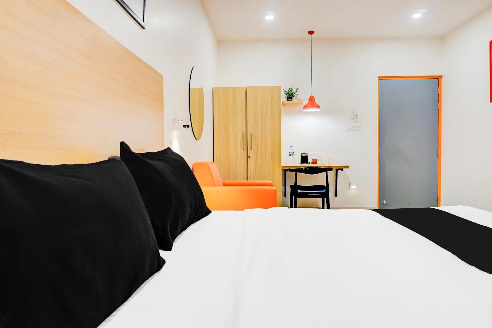 Super Townhouse by OYO Hadapsar Formerly Savali Inn – photo 3