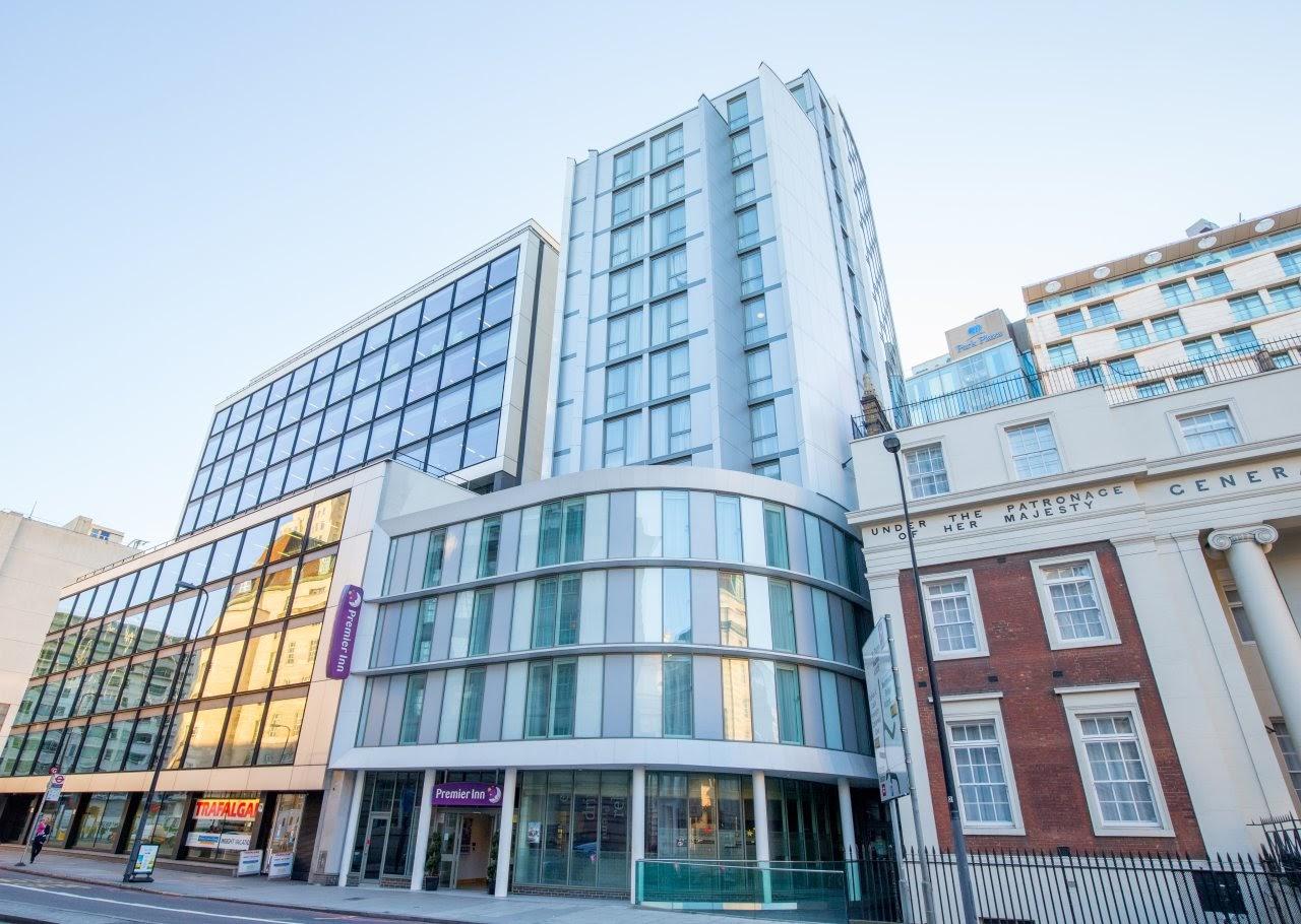 Premier Inn London Waterloo (Westminster Bridge) hotel – photo 1