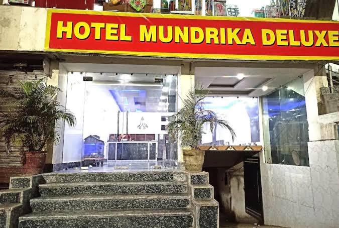 Hotel Mundrika Deluxe – photo 1