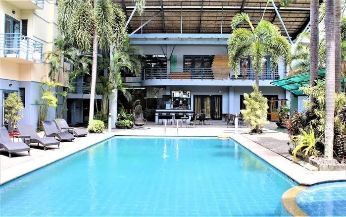 Technopark Hotel – photo 1