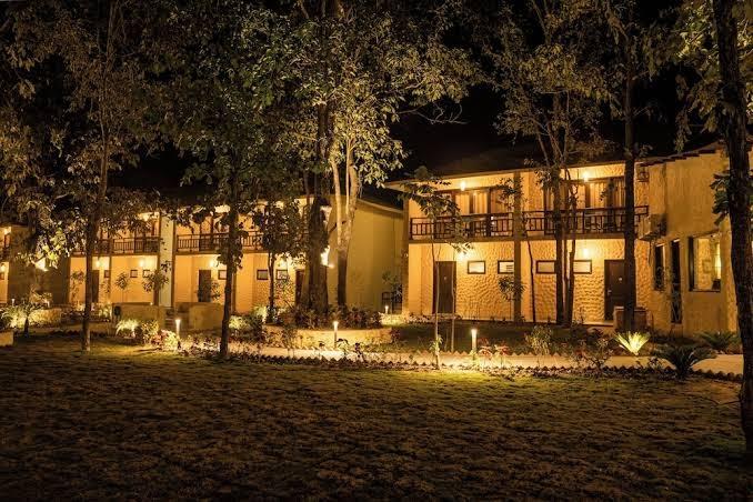 Citrus Prime Kanha Resort & Villas