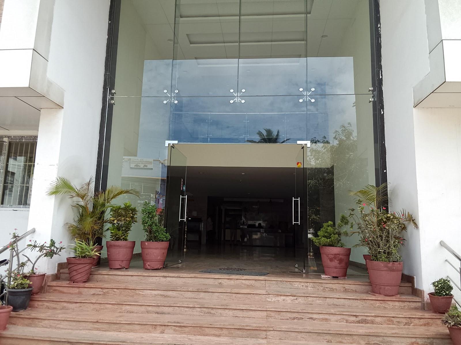 Hotel Gateway – photo 1