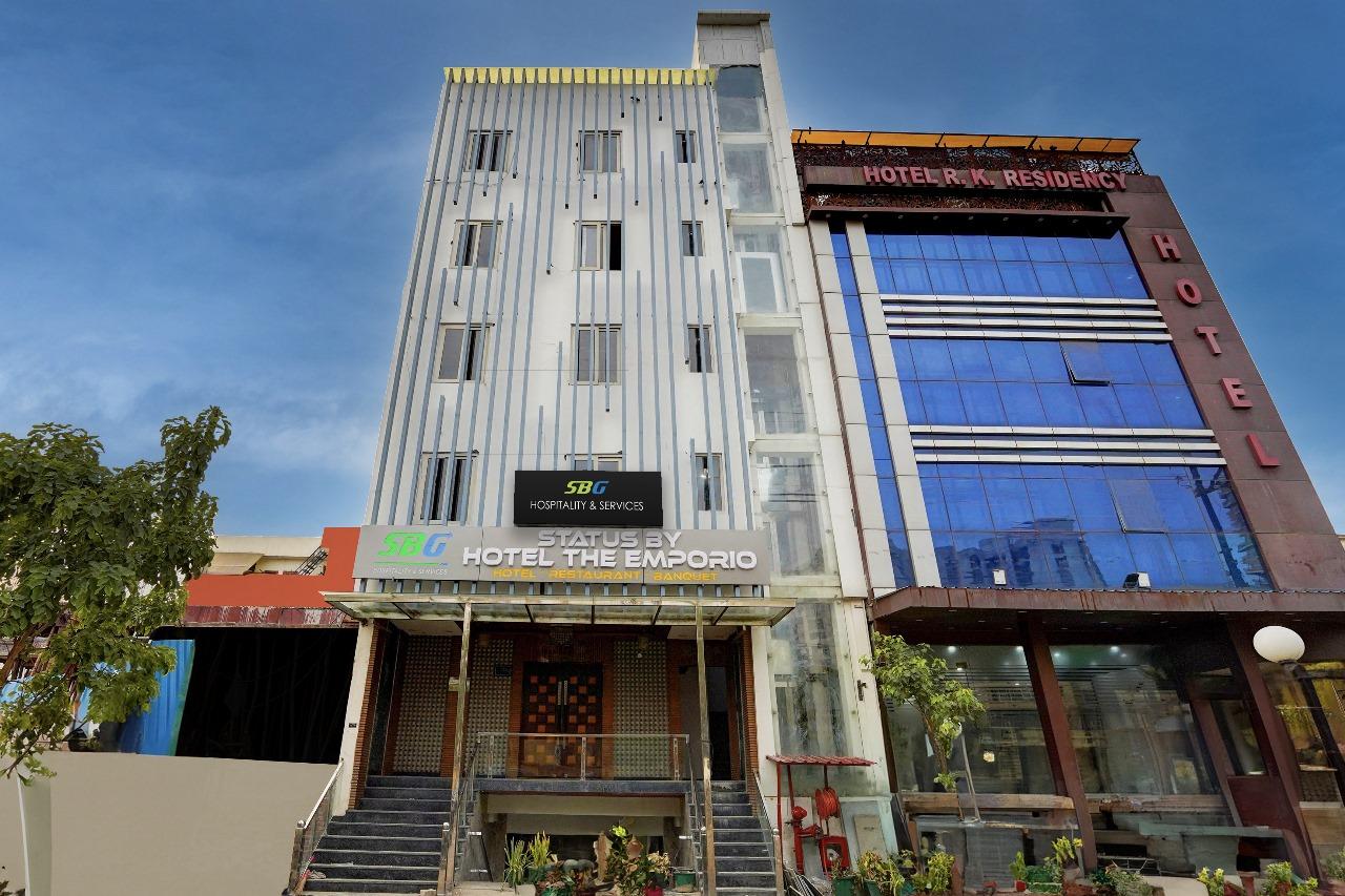 Status By Hotel The Emporio – photo 1
