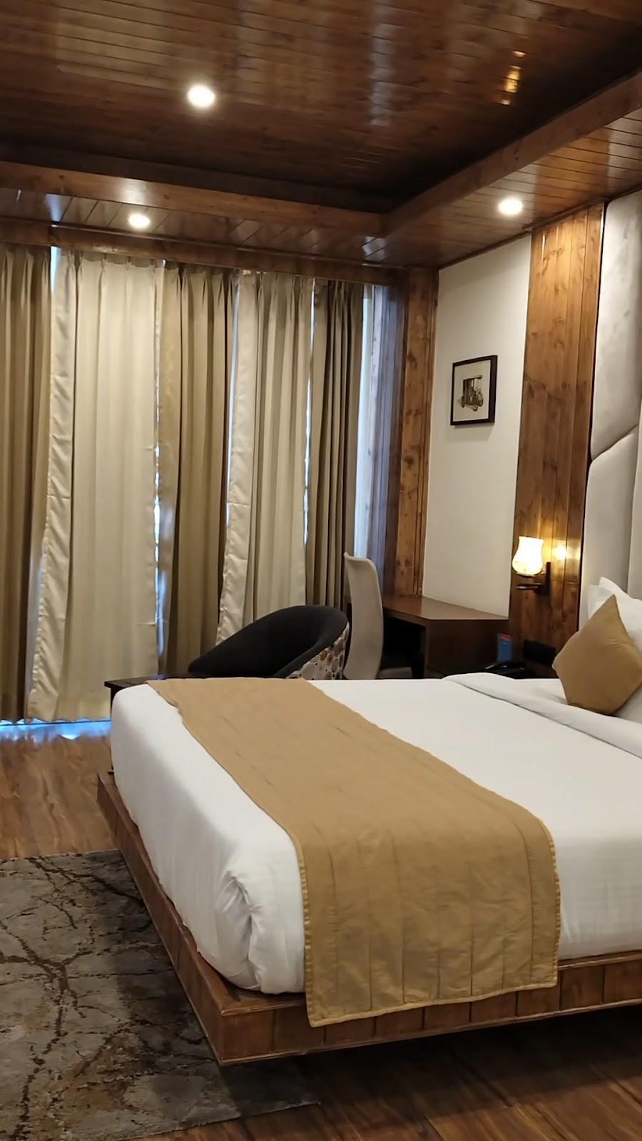 The Whitestone Inn & Suites (A Centrally Heated Mountain & Valley View) ⭐⭐⭐⭐ – photo 2