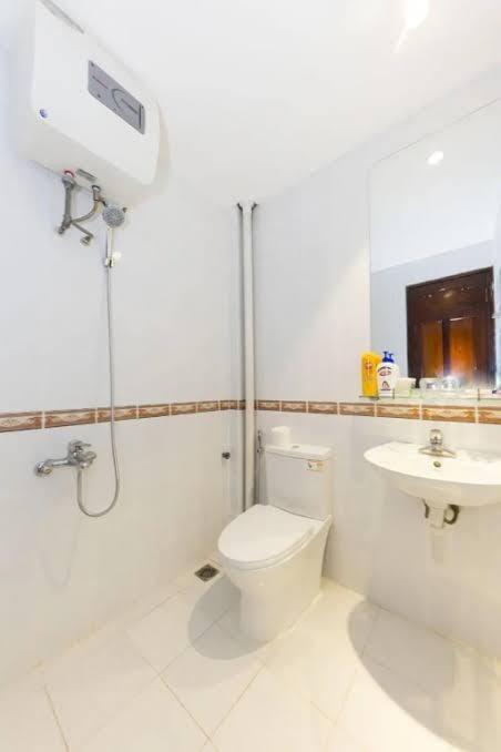 The Purple Hue BnB_Central Hub – photo 4