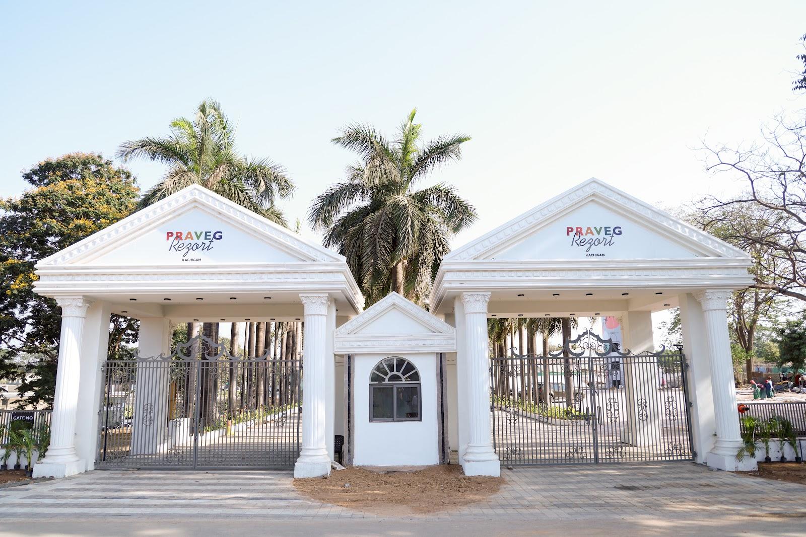 Praveg Lake Resort Daman