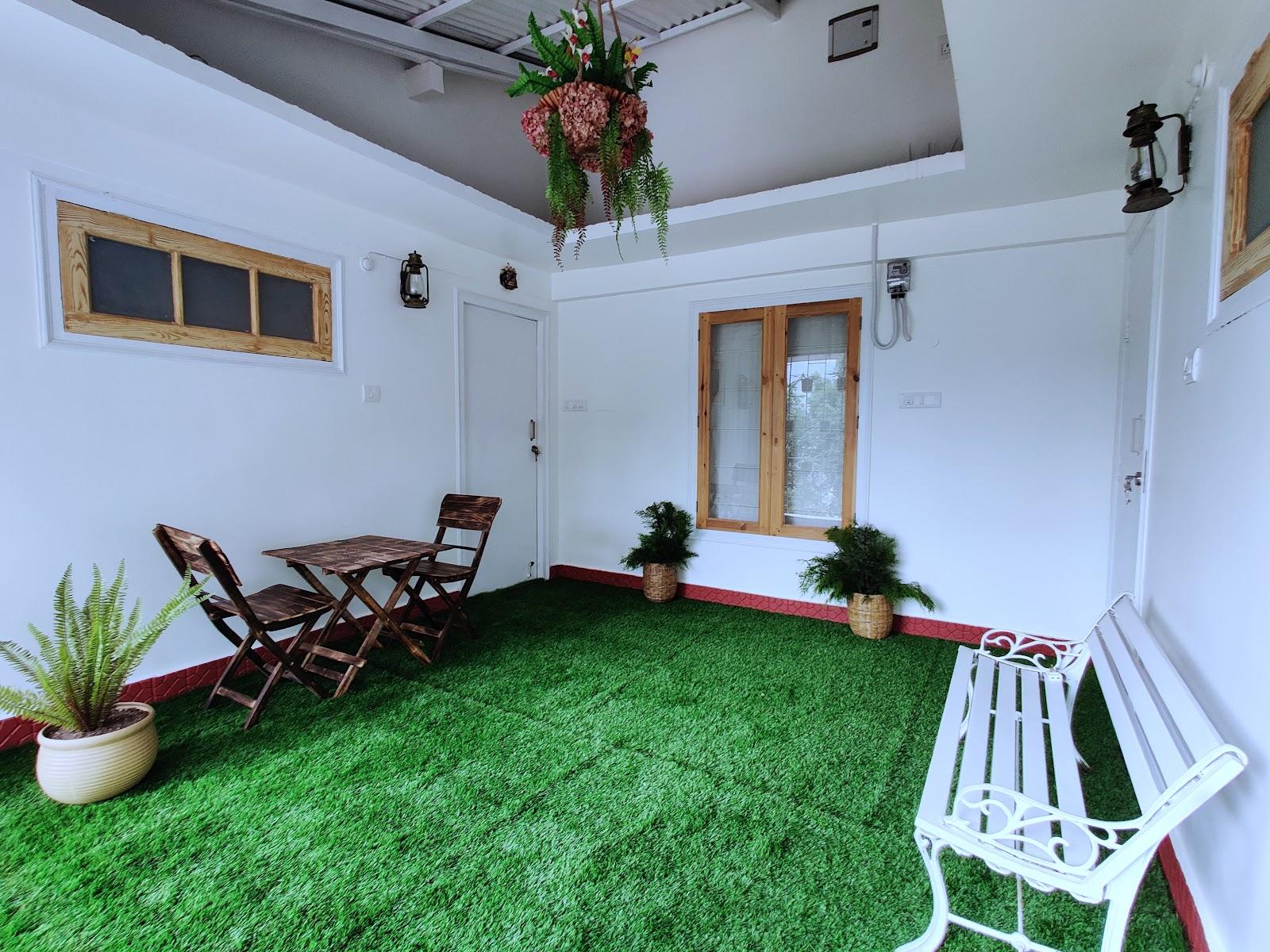The Hilltop Haven – photo 4