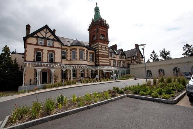 Lucan Spa Hotel Dublin – photo 1