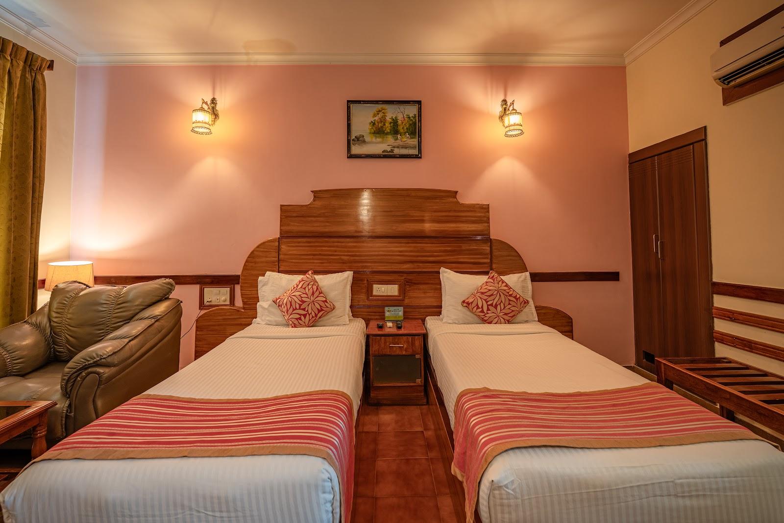 Hotel Presidency International airport – photo 3