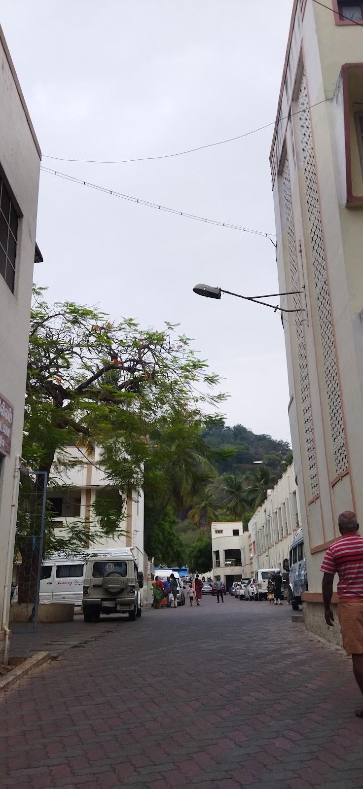 Palani Devasthanam lodge – photo 3