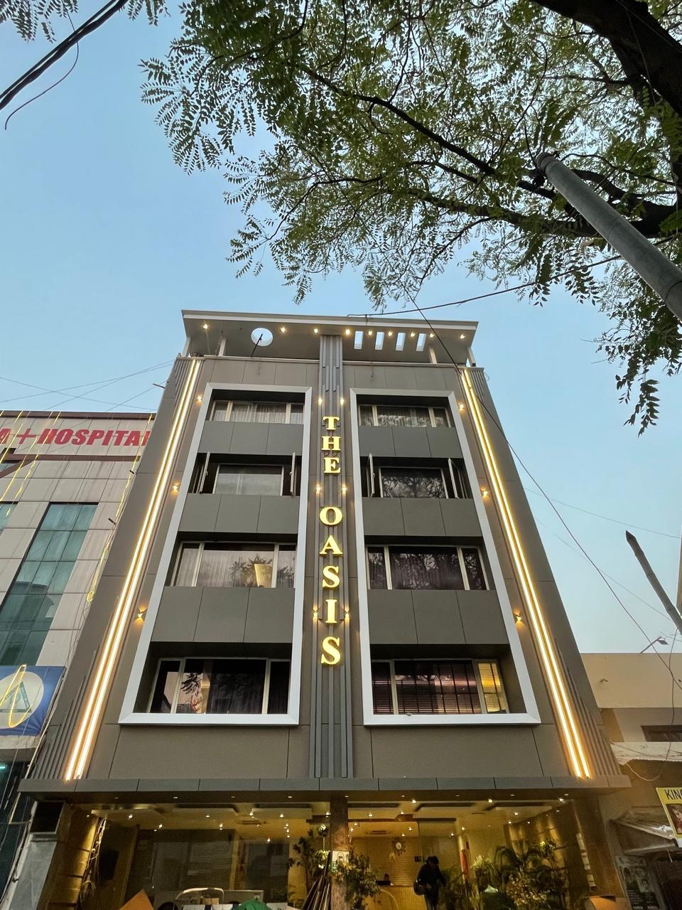 Hotel The Oasis – photo 4