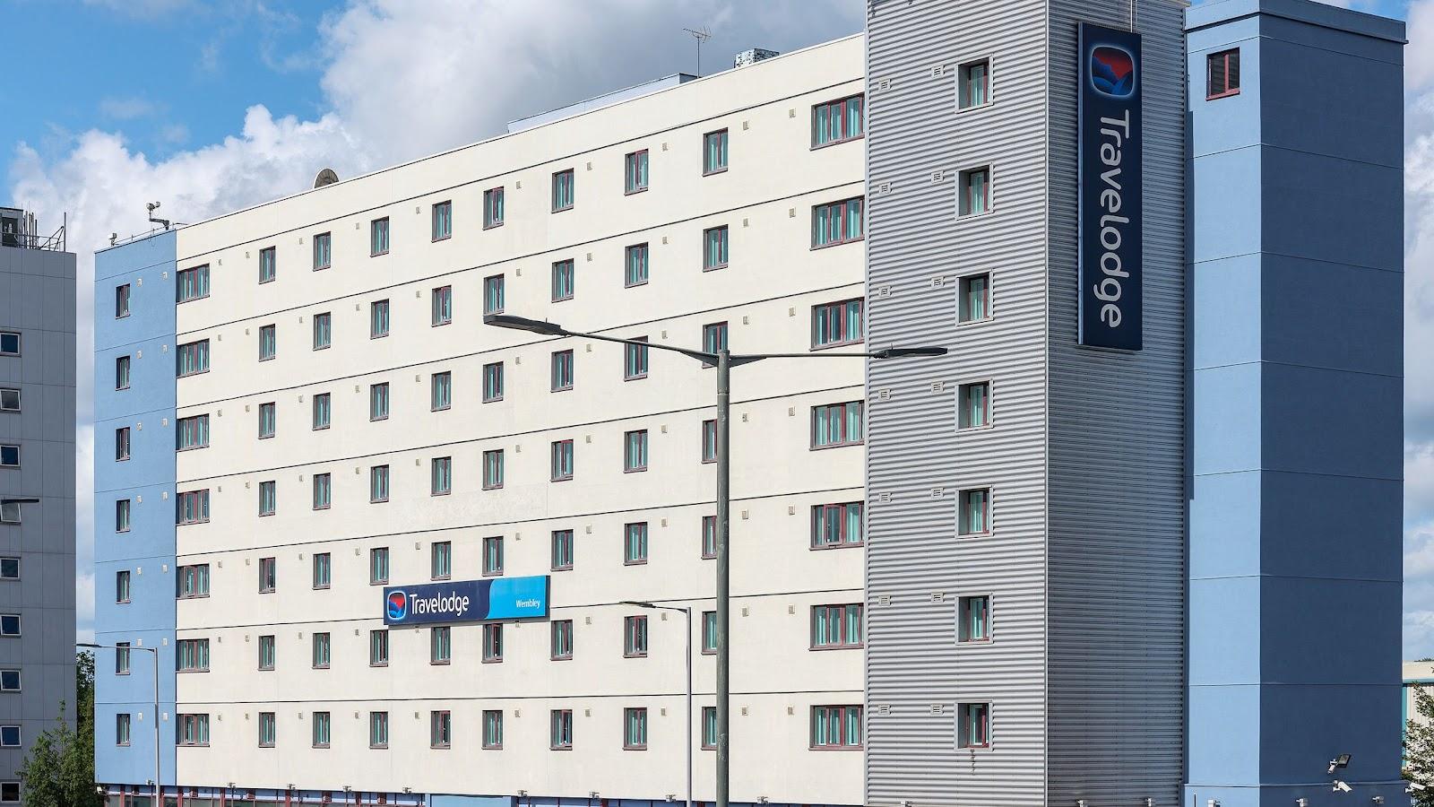 Travelodge London Wembley – photo 1