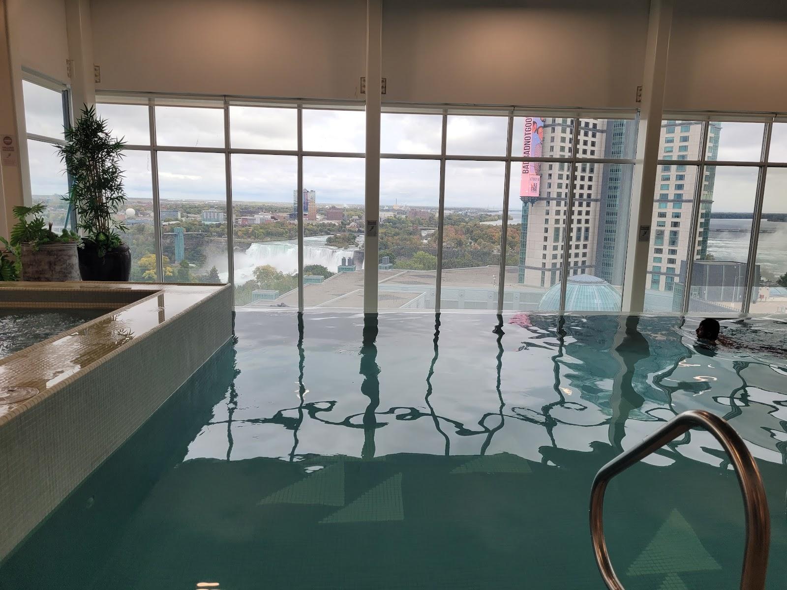 Hilton Niagara Falls/Fallsview Hotel & Suites – photo 4