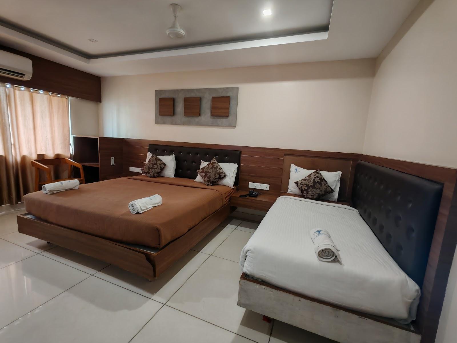 HOTEL FOUR SEASONS – photo 4