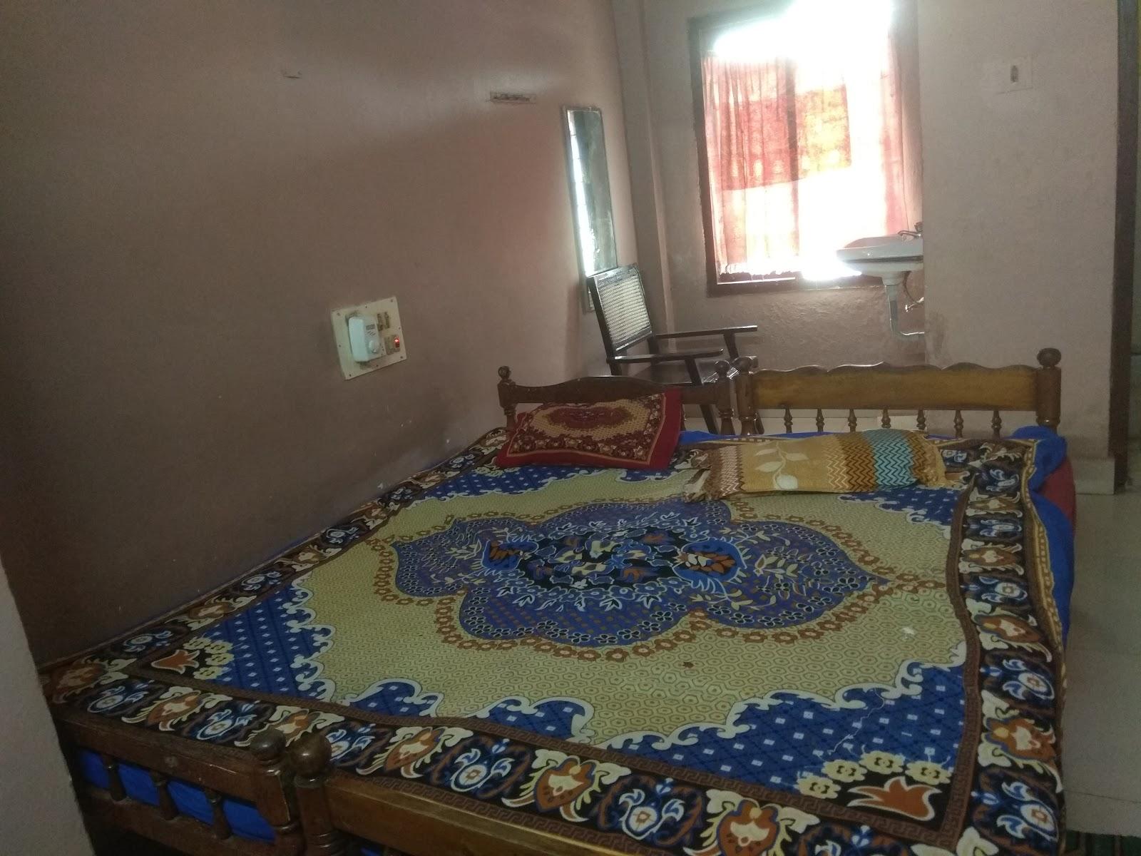 Thankam Tourist Home – photo 1