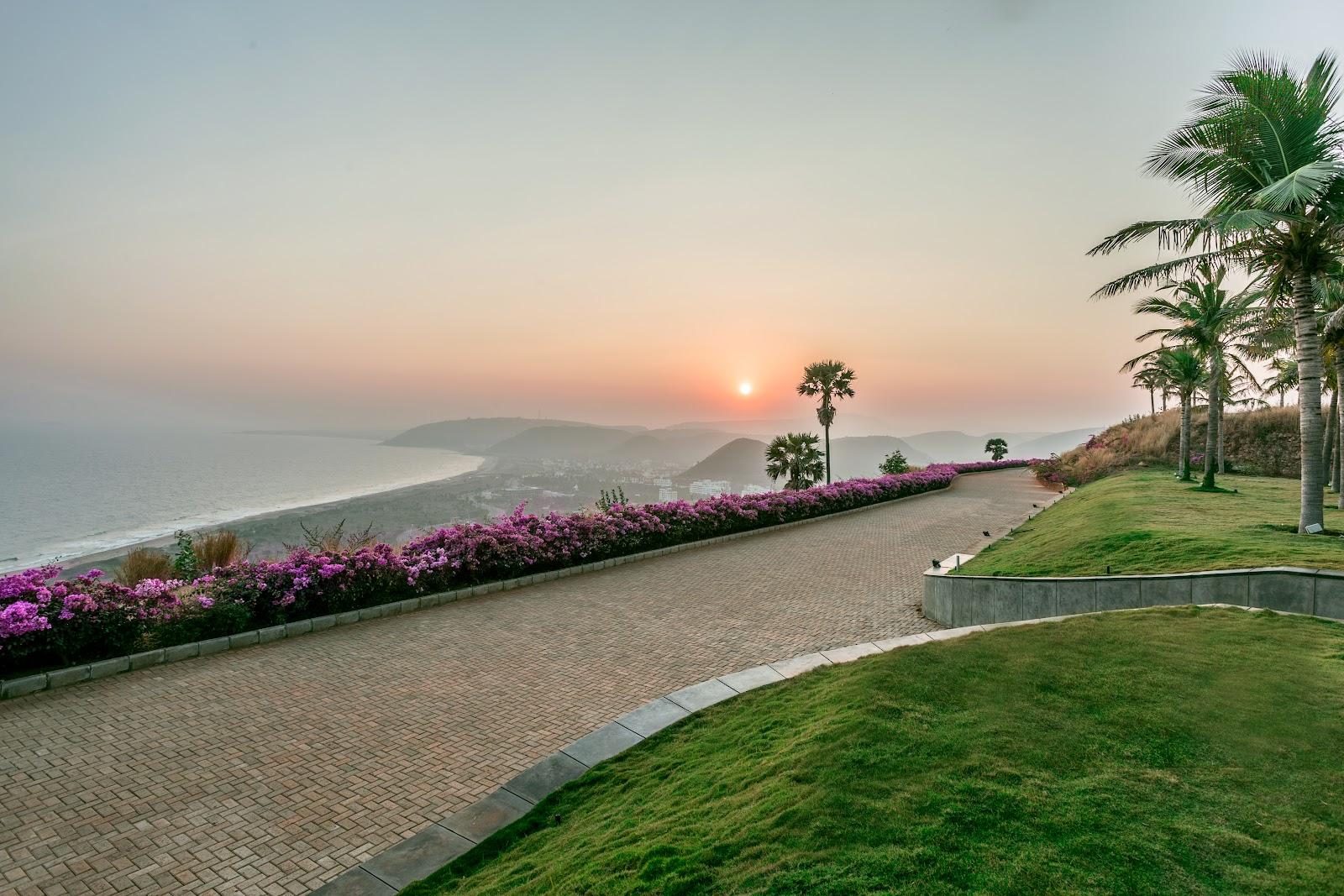 Pema Wellness Resort – photo 1