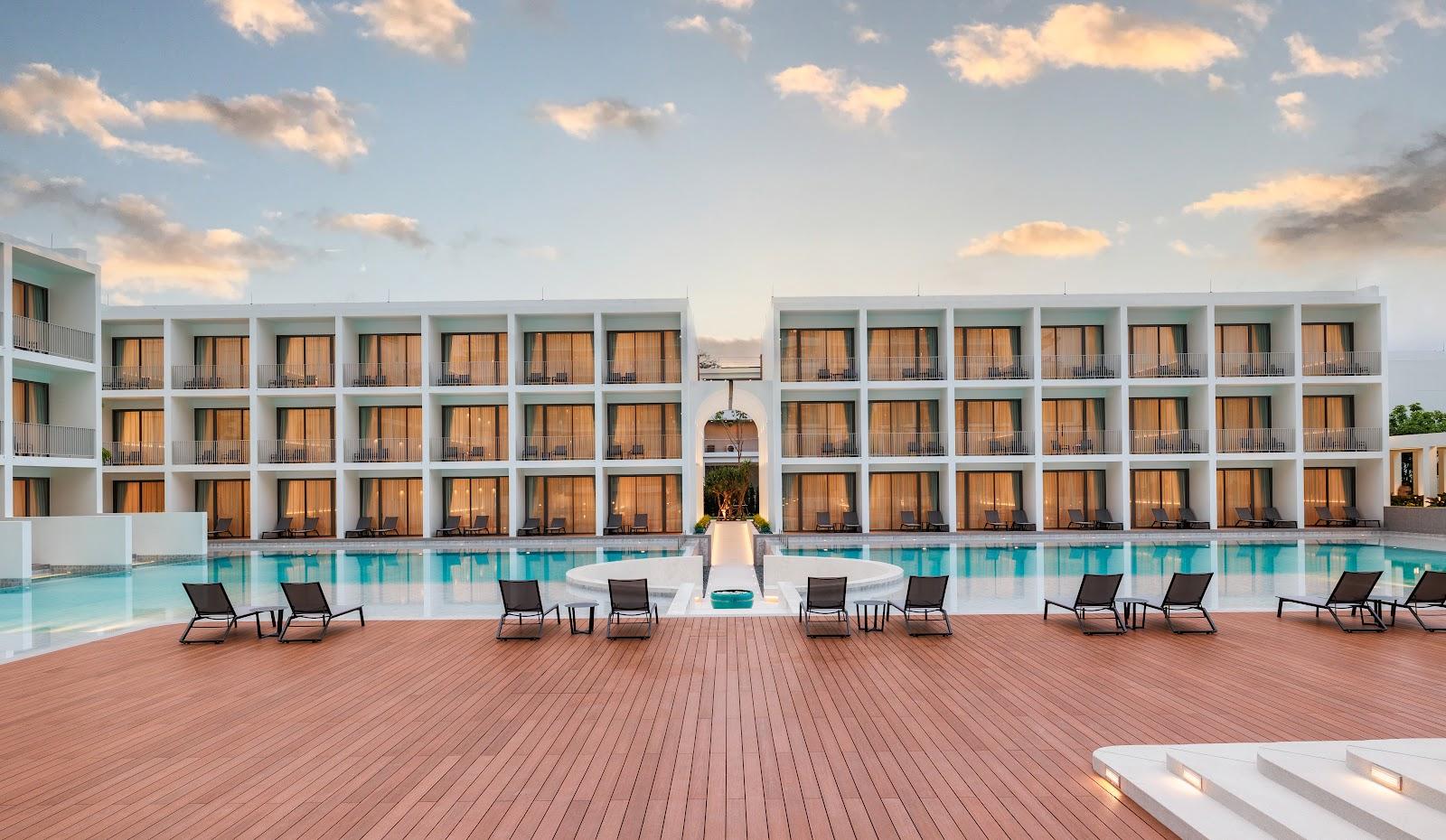 Patong Beach Hotel by See2Sea