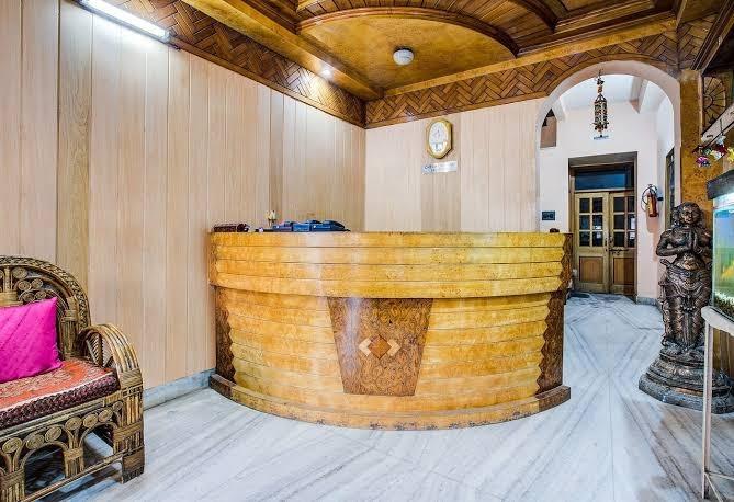 OYO 35895 Hotel Ira Palace – photo 3