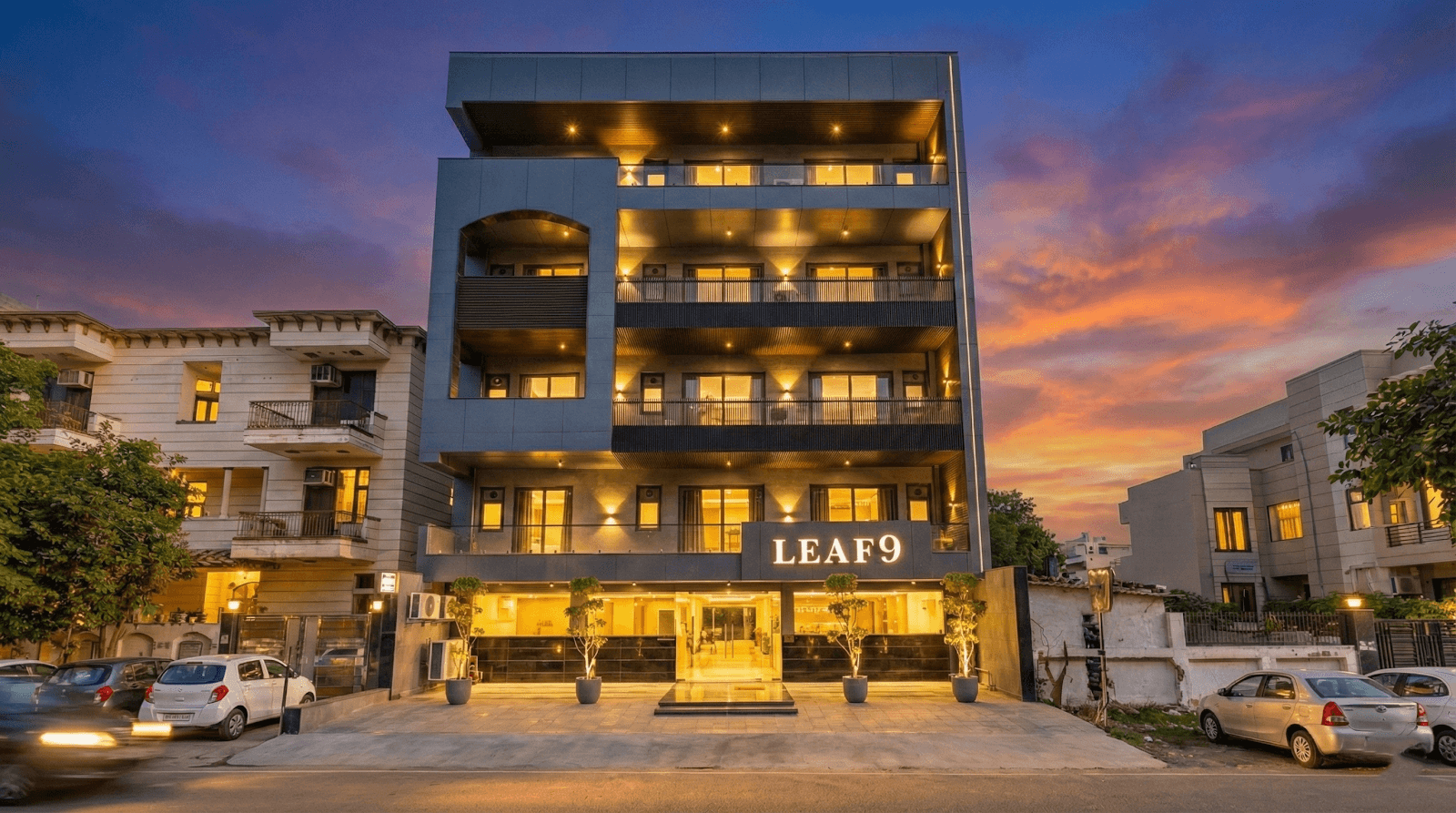 Leaf 9, Sector 23, Hotel and Banquet