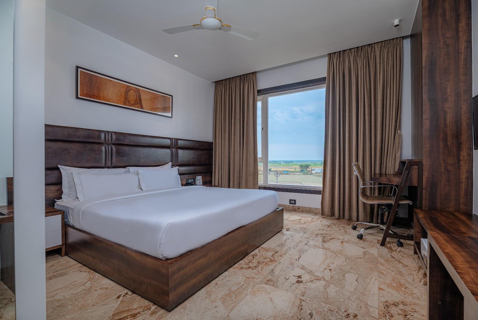 Econest Hotel – photo 3