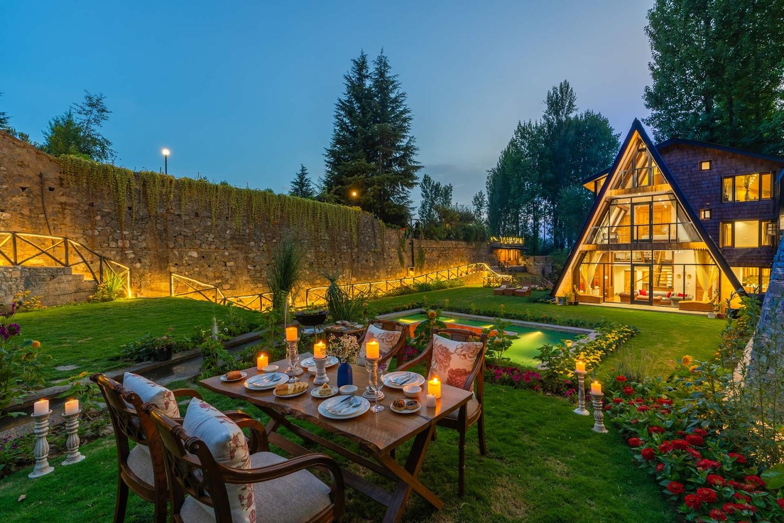 StayVista at Alpha and Peek A Boo in Srinagar | 9 BHK Premium Holiday Home – photo 1