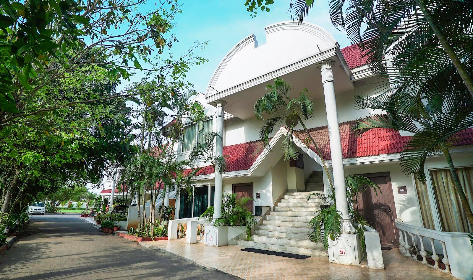 Sai Priya Beach Resort – photo 1