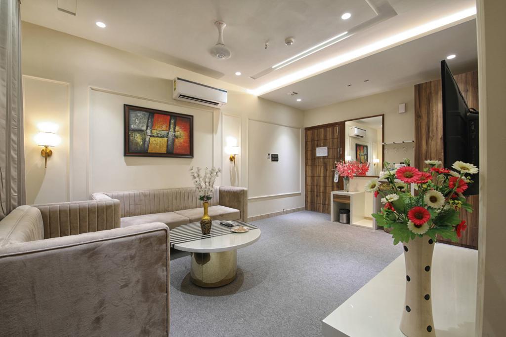 Hotel Royal 9 & Banquet – photo 4