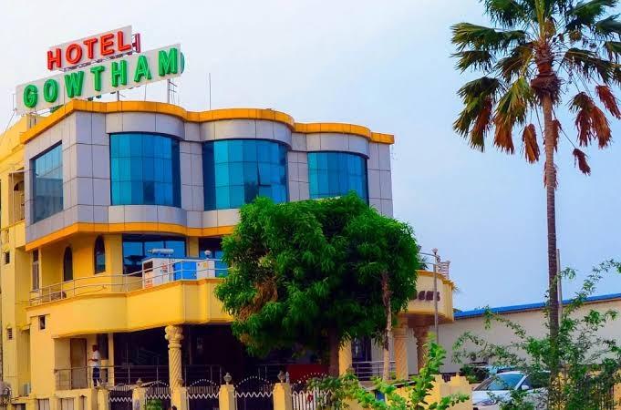 Hotel Gowtham – photo 1