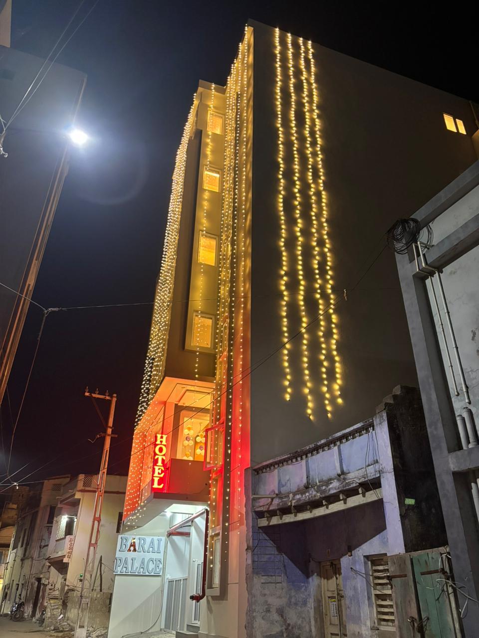 Hotel Barai Palace – photo 1