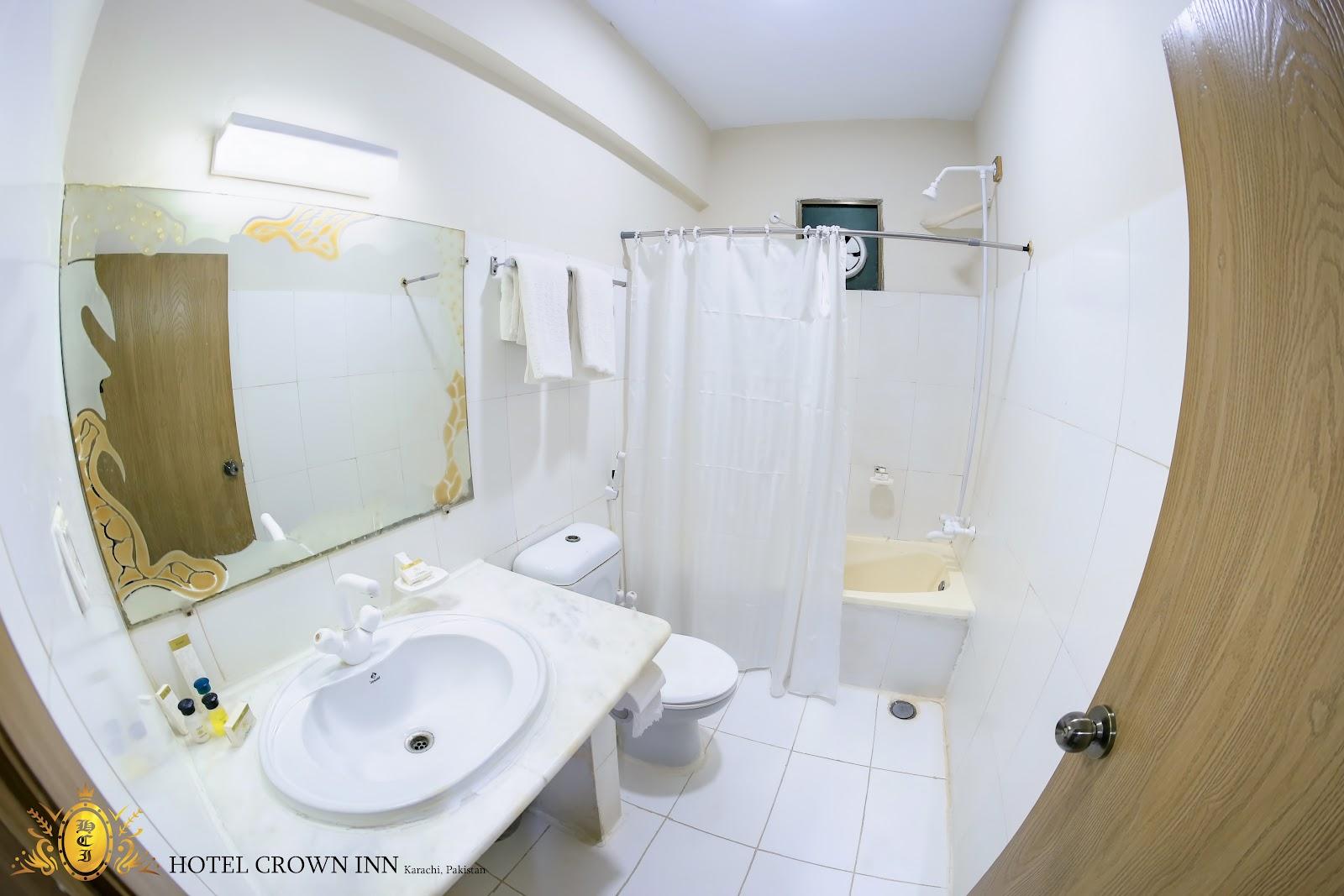 Hotel Crown Inn Karachi – photo 4