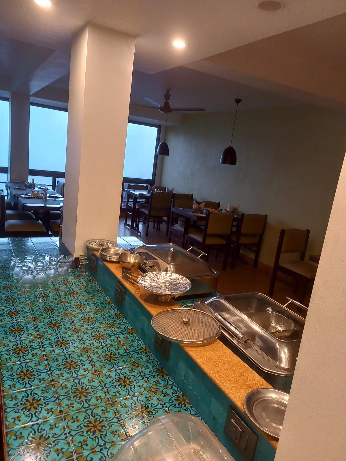 Honeymoon Inn – photo 4