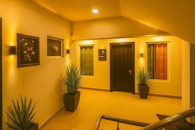 Roomquet Comfort Inn - Best Hotel in Prayagraj | Top Hotel in Prayagraj – photo 4