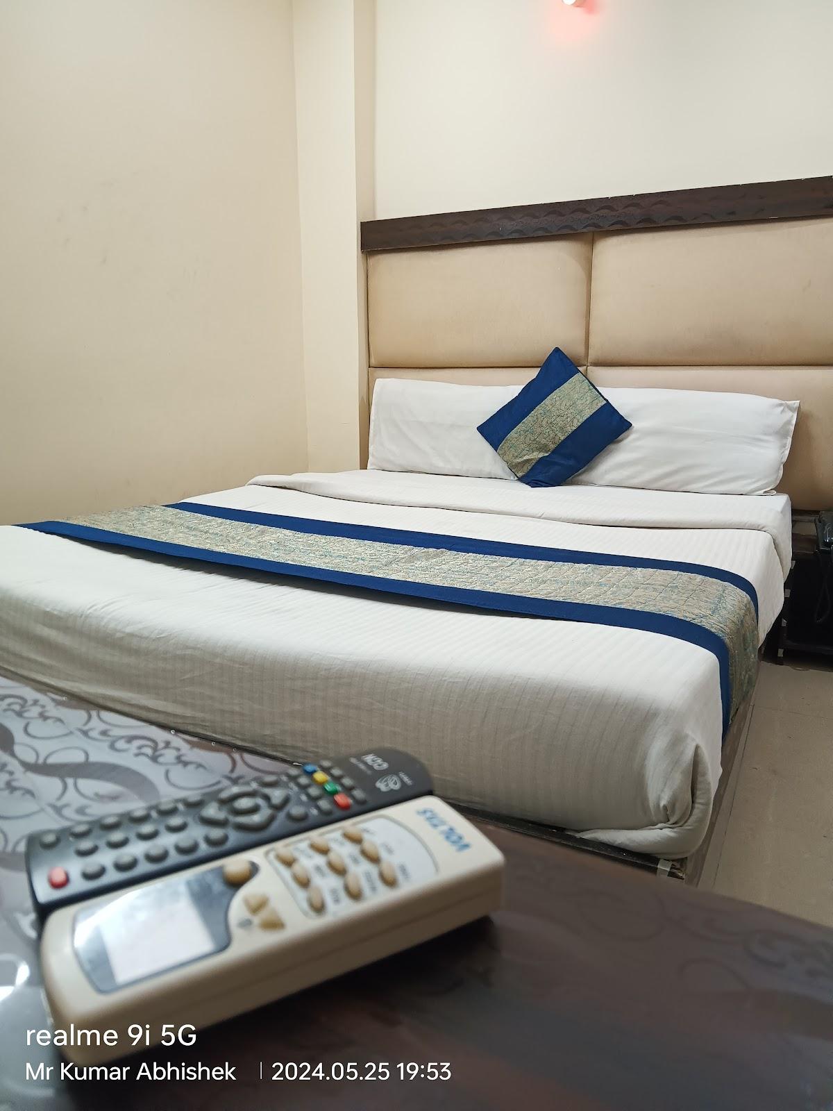 Hotel Pushpak Palace – photo 2