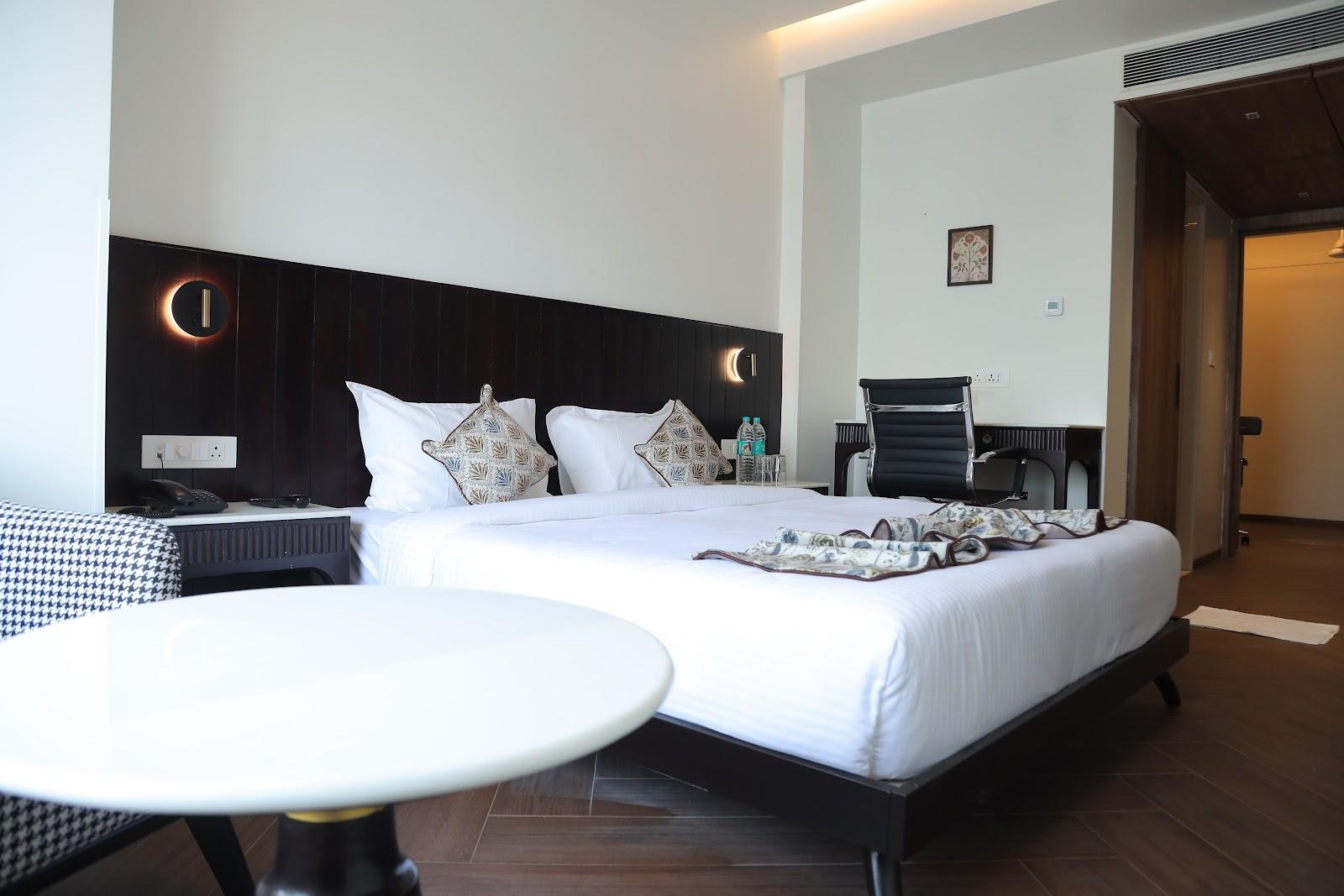 Divik Aparthotel - Best Hotel in Bhopal, Best Rooms – photo 4