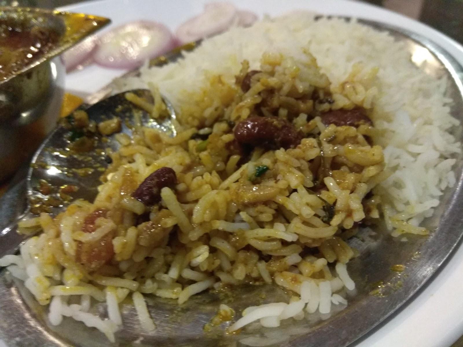 Hotel RamaKrishna, Ujjain – photo 1