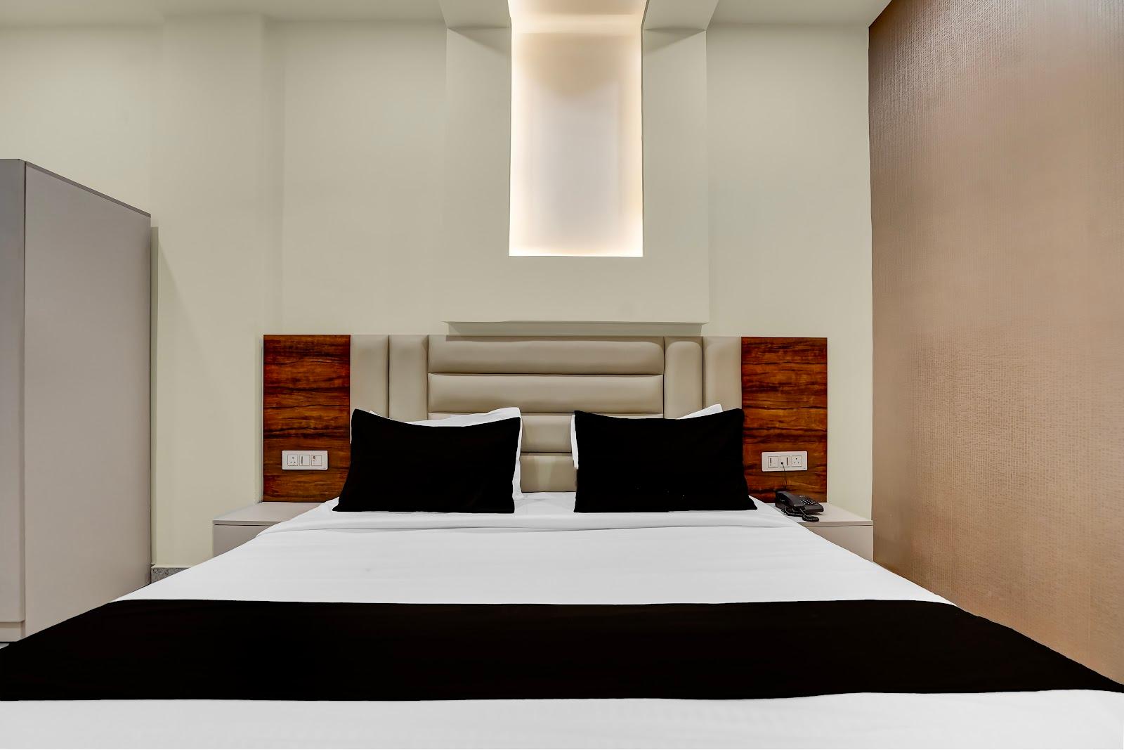 Super Townhouse by OYO Subharti University Meerut Formerly Hotel Celebration – photo 3