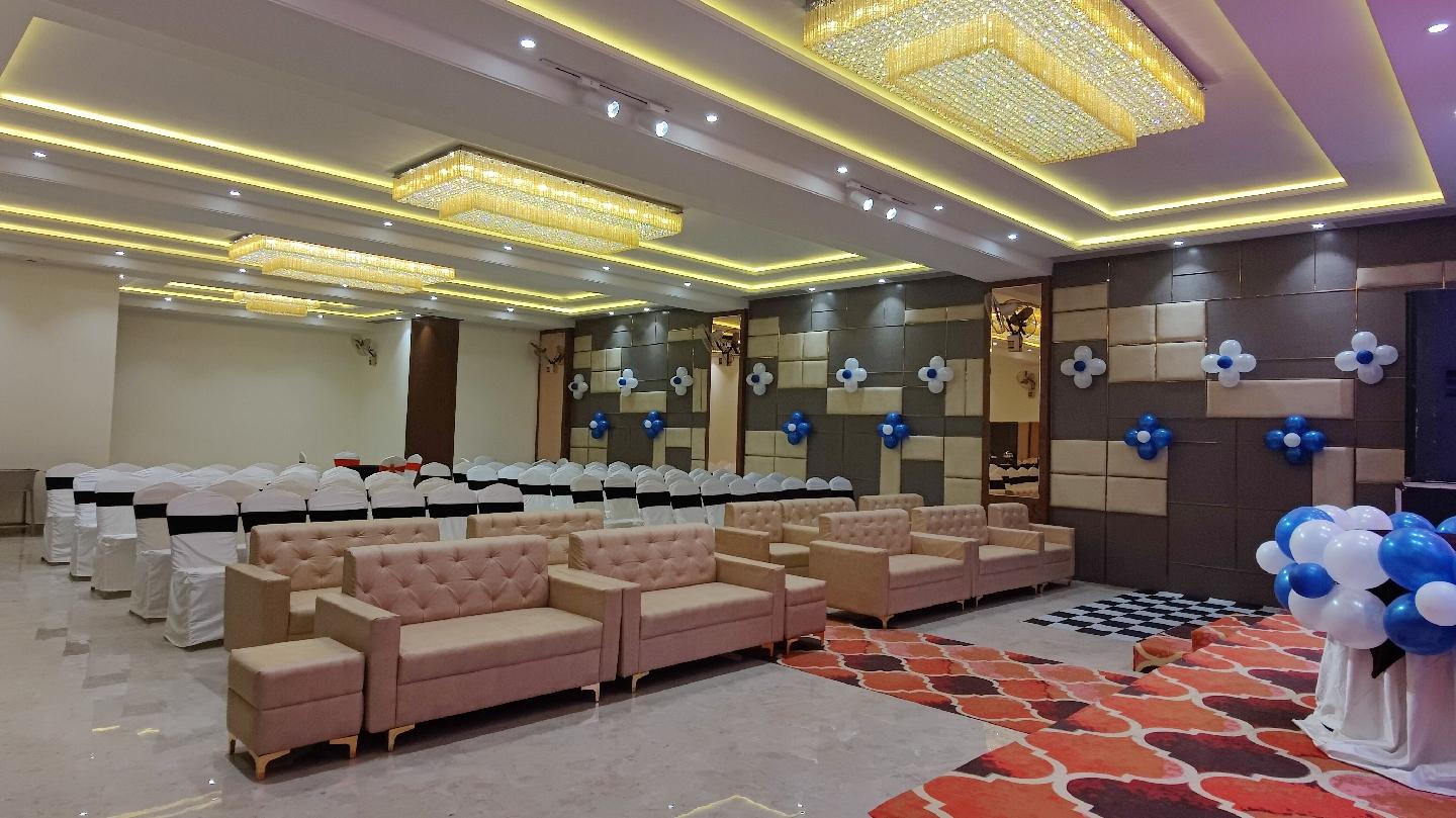 Hotel Ganpati Palace And Majestic Banquets – photo 4
