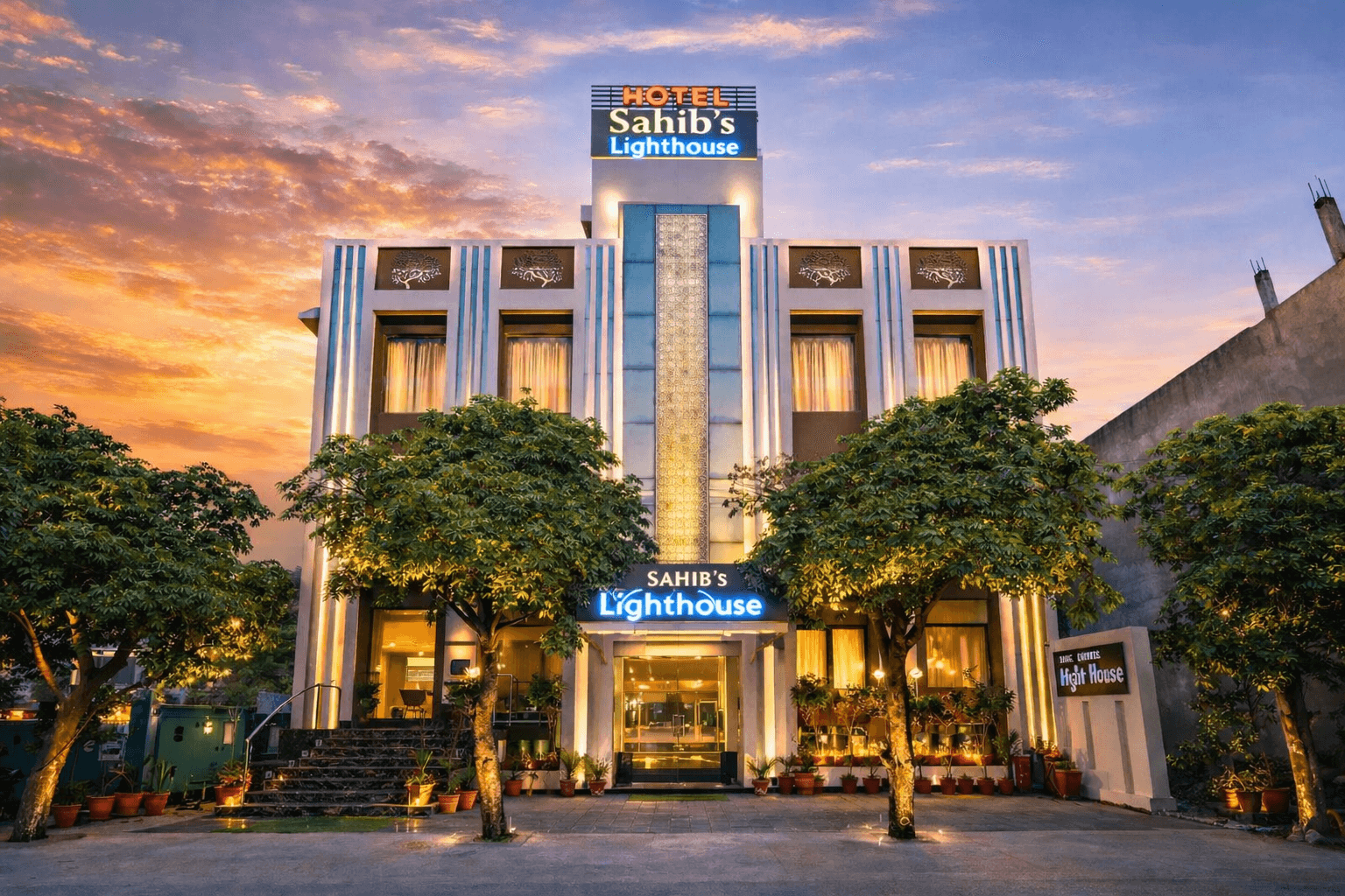 Hotel Sahibs LightHouse