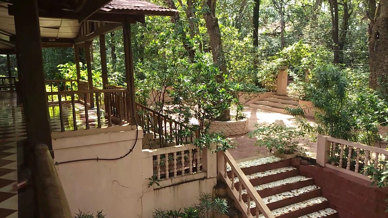 Woodlands Hotel – photo 2