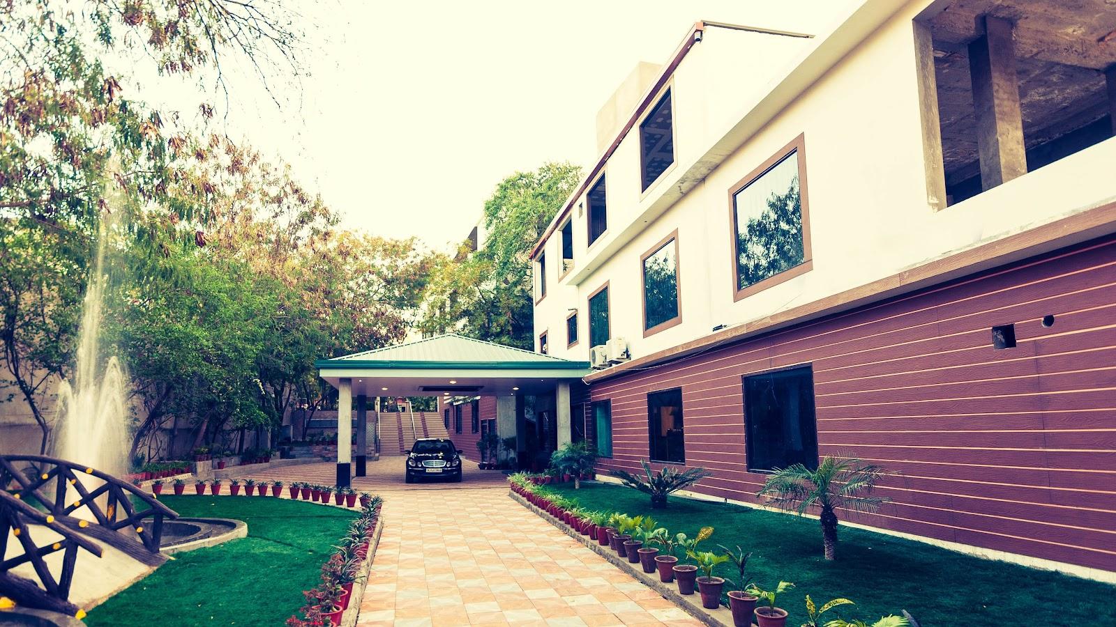The Byke Boutique - Hotel Grassfield (Jaipur) – photo 1