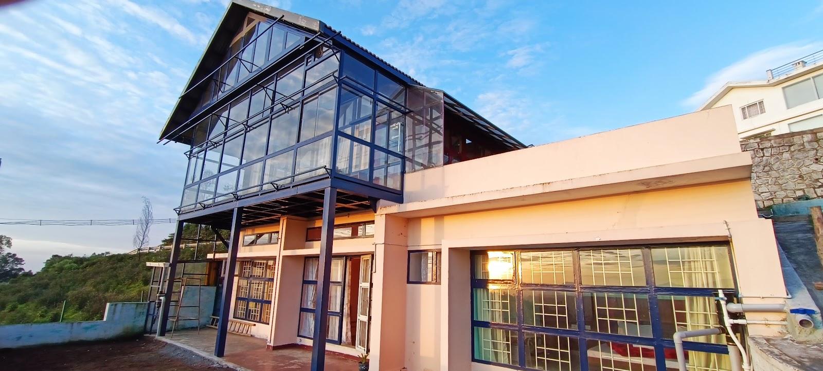 The Glass House – photo 1
