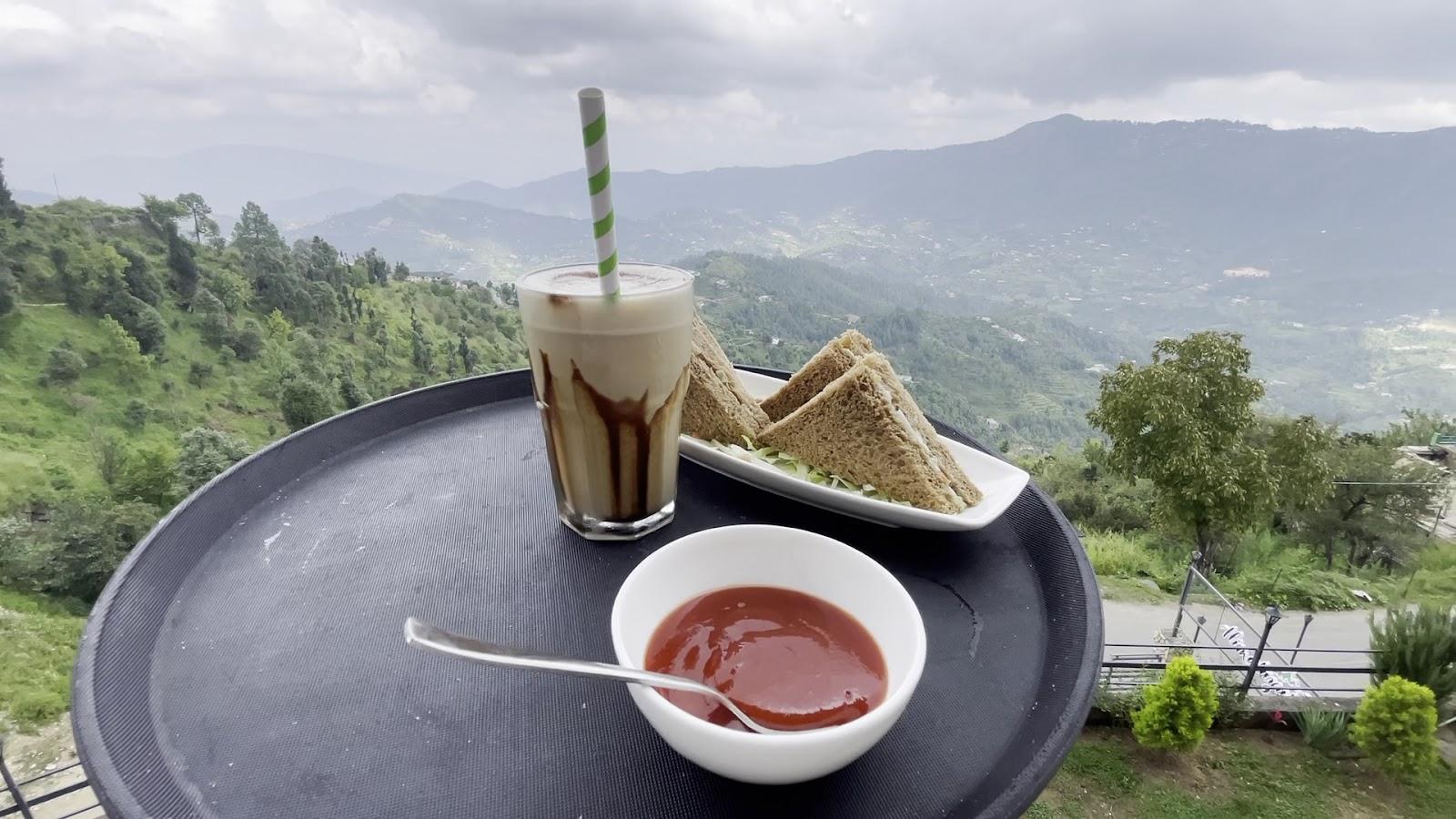 Himalayas Resort by The Lake Hill - Mukteshwar – photo 2