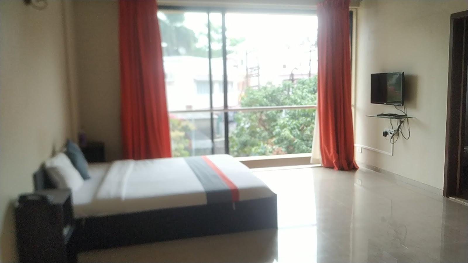 Center 1 Suites – photo 1