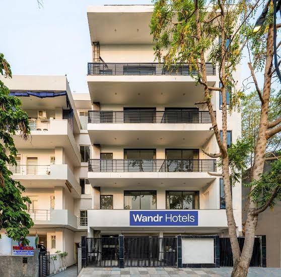 Wandr Golf Course Road – photo 2