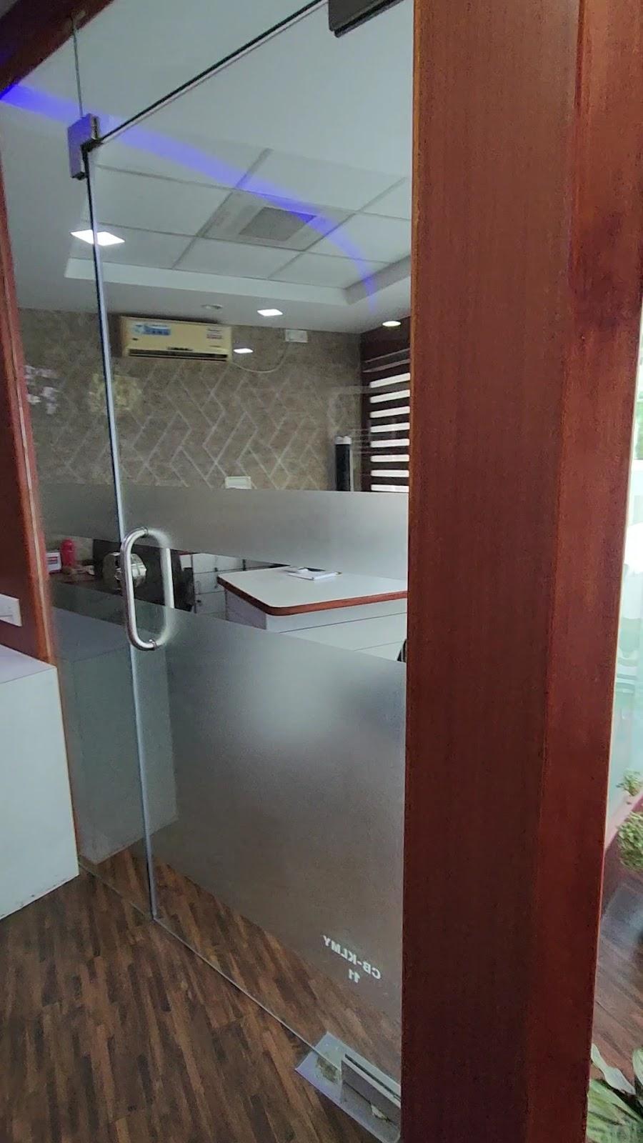 The Crescent suites Hotel – photo 2