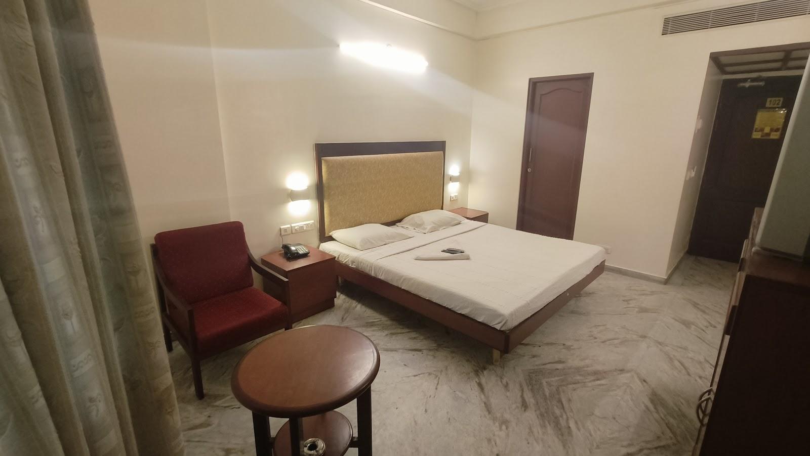 Hotel The Golden Park – photo 3