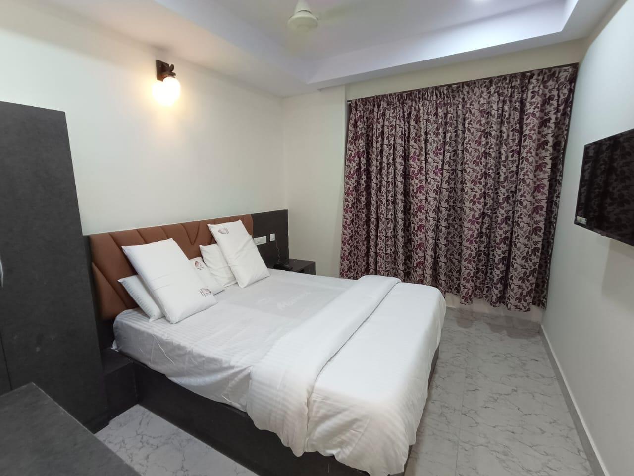 Vizag cruise hotel – photo 3