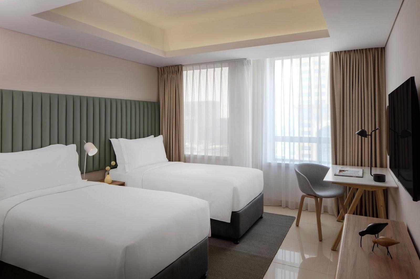 Staybridge Suites Dubai Internet City by IHG – photo 3