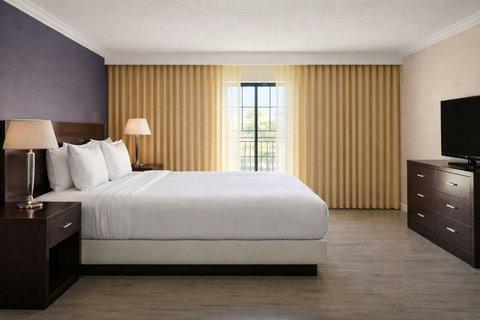 The Buena Park Grand Hotel & Suites – photo 3